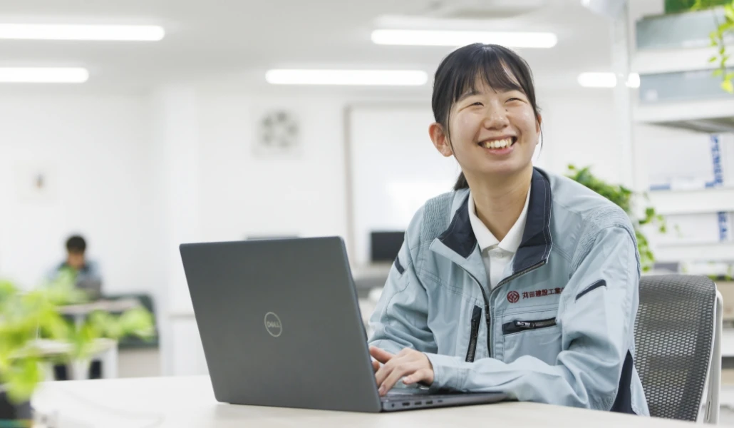 建築部 / 岸 直美