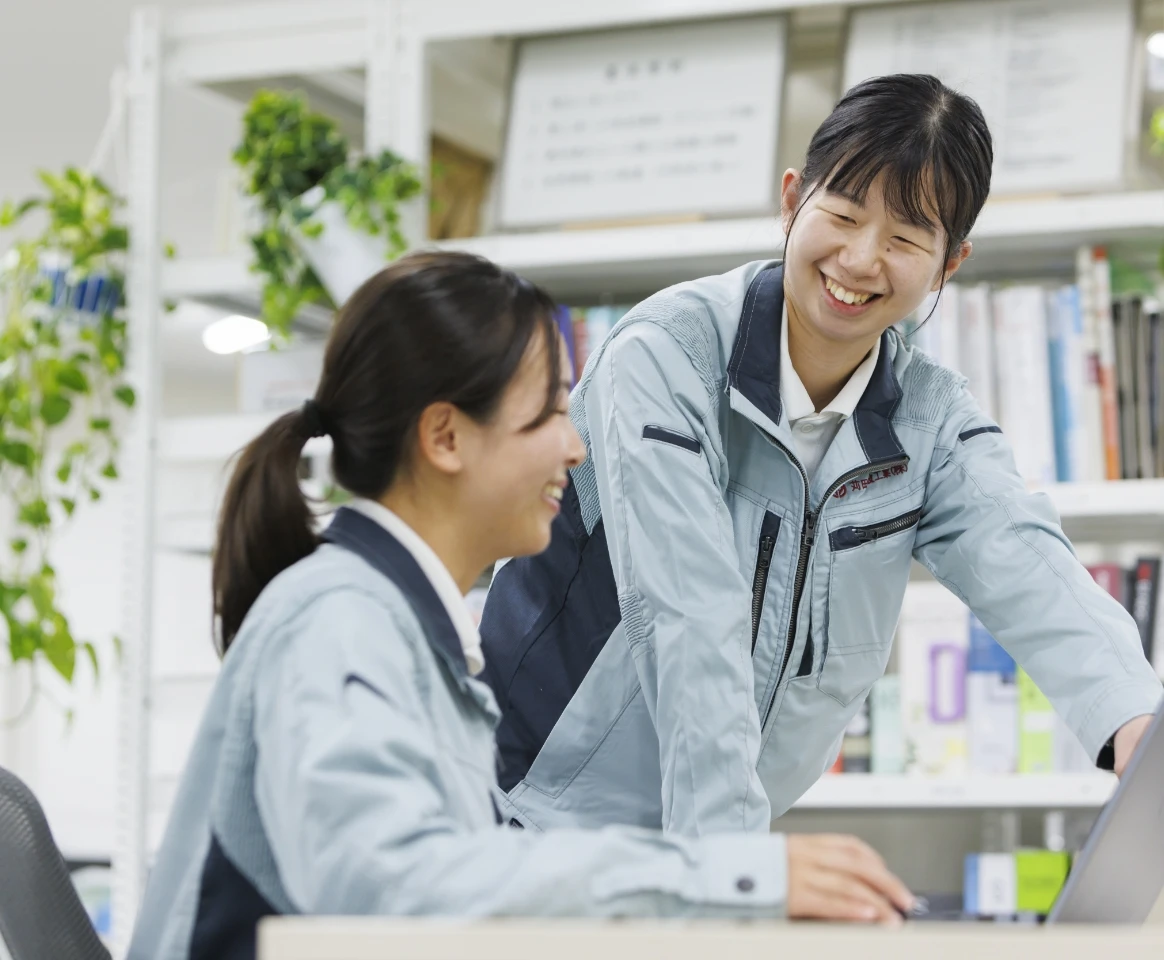 幼い頃から、ものづくりの世界に憧れて。